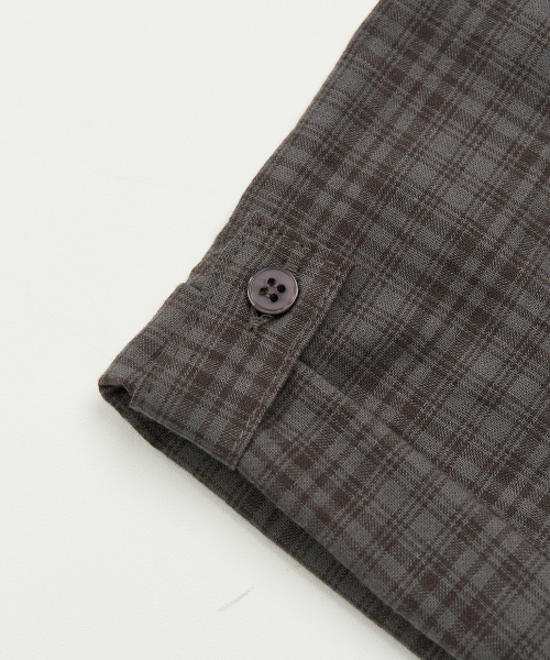 TOFFEE（トフィー）の「ミューテッドチェックハーフシャツ (チャコール)（シャツ/ブラウス・メンズ・その他・MEDIUM/LARGE/X-LARGE）」の5枚目の写真