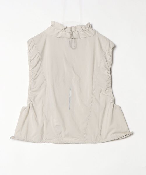 adidas by Stella McCartney(アディダスバイステラマッカートニー)の「aSMC TPA GILLET【adidas by Stella McCartney】 / アディダス adidas(ベスト・レディース・ベージュ・XX-LARGE/LARGE/MEDIUM/X-LARGE/SMALL)」の2枚目の写真