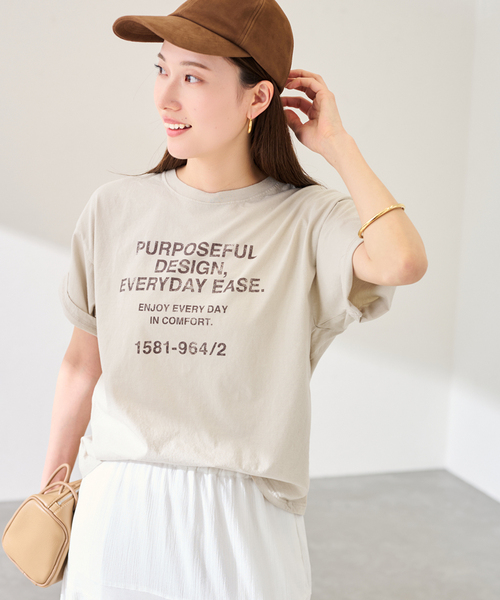 FRAMeWORK（フレームワーク）の「カスレロゴプリントTシャツ（Tシャツ/カットソー・レディース・ベージュ/ホワイト/チャコールグレー/グレー・FREE）」の4枚目の写真