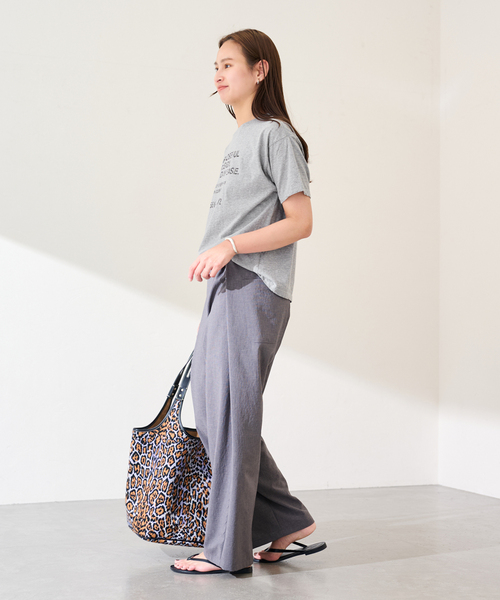 FRAMeWORK（フレームワーク）の「カスレロゴプリントTシャツ（Tシャツ/カットソー・レディース・ベージュ/ホワイト/チャコールグレー/グレー・FREE）」の20枚目の写真