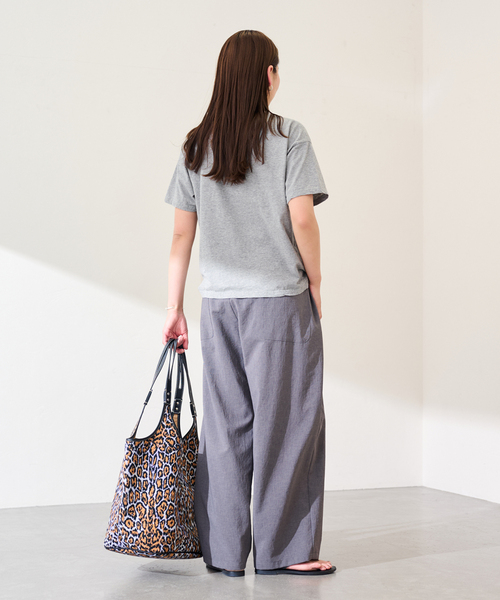 FRAMeWORK（フレームワーク）の「カスレロゴプリントTシャツ（Tシャツ/カットソー・レディース・ベージュ/ホワイト/チャコールグレー/グレー・FREE）」の21枚目の写真