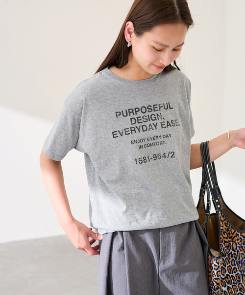 FRAMeWORK(フレームワーク)の「カスレロゴプリントTシャツ(Tシャツ/カットソー・レディース・ベージュ/ホワイト/チャコールグレー/グレー・FREE)」の21枚目の写真