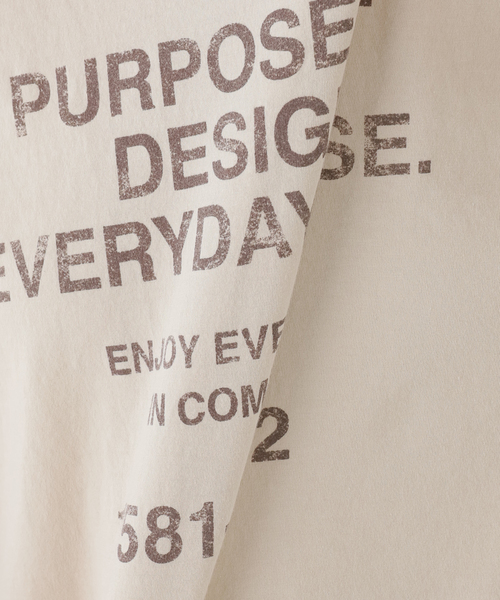 FRAMeWORK（フレームワーク）の「カスレロゴプリントTシャツ（Tシャツ/カットソー・レディース・ベージュ/ホワイト/チャコールグレー/グレー・FREE）」の9枚目の写真