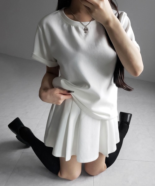 me+em select（ミームセレクト）の「【 セットアップ 】オーバーサイズ半袖Ｔシャツ＋プリーツミニスカート SET ／( SETUP ) oversize shortsleeve Tee + pleated mini skirt SET（セットアップ・レディース・ホワイト/ブラック・FREE）」の3枚目の写真