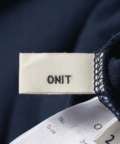 ONIT（オニット）の「＜ONIT＞バックオープン ロングスリーブ Tシャツ（Tシャツ/カットソー・レディース・ネイビー・2）」の7枚目の写真