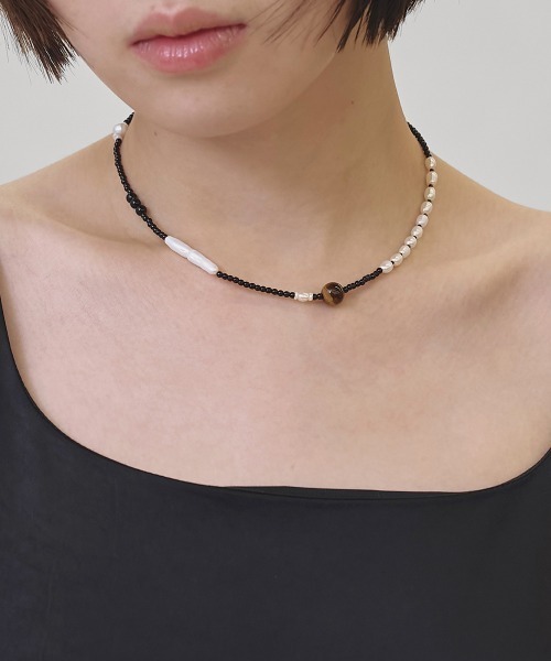 TODAYFUL（トゥデイフル）の「Asymmetry Mix Choker（チョーカー・レディース・サックスブルー/ブラック・FREE）」の2枚目の写真