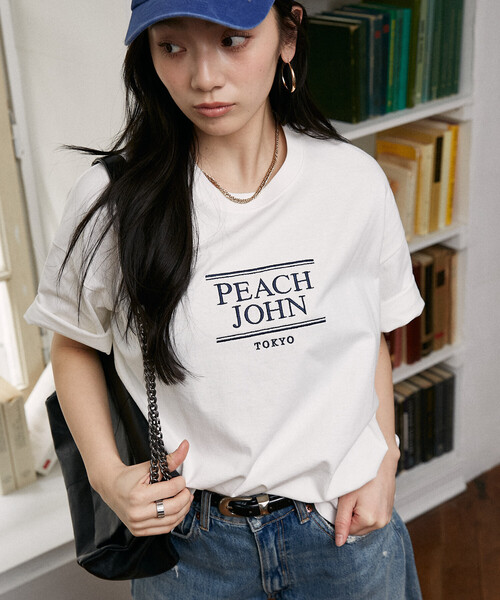PEACH JOHN(ピーチジョン)の「PEACH JOHN × PUBLUX/ピーチ・ジョン フロント ロゴ 刺繍 Tシャツ 限定展開(Tシャツ/カットソー・メンズ・ブラック/ネイビー/ホワイト・SMALL/MEDIUM/LARGE)」の14枚目の写真
