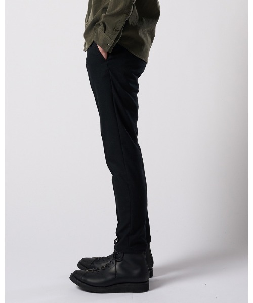 wjk（ダヴルジェイケイ）の「comfort pin-tuck slim slacks（スラックス・メンズ・ブラック/ベージュ/ネイビー・SMALL/MEDIUM/LARGE/X-LARGE）」の11枚目の写真