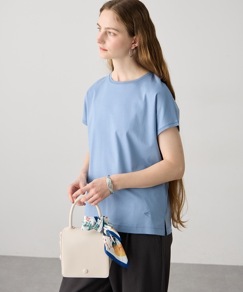 LE SOUK HOLIDAY(ルスークホリデー)の「チュールネックスムースTシャツ【接触冷感・吸水速乾】(Tシャツ/カットソー・レディース・ライトグリーン/オフホワイト/チャコールグレー/サックスブルー・M/L)」の19枚目の写真