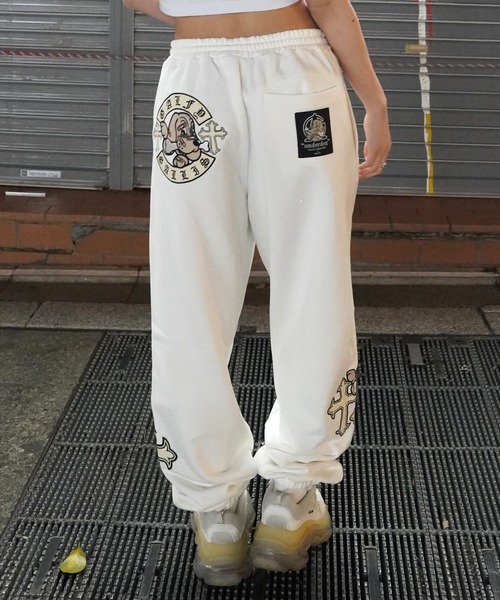 GALFY(ガルフィー)の「【別注】GA×GALFY-別注十字架わんわんスウェットパンツ(スウェットパンツ・メンズ・ホワイト/ブラック/ブラック系2・S/L/XL)」の5枚目の写真