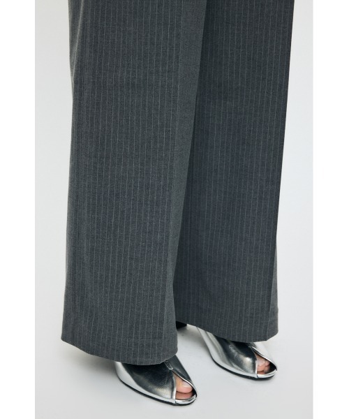 MOUSSY(マウジー)の「TUCKED WAIST BARE オールインワン(つなぎ/オールインワン・レディース・ブルー/グレー系その他/ブラック・2/1)」の17枚目の写真