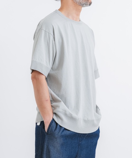 quadro(クオドロ)の「BDドライ度詰め天竺半袖クルーネックプルオーバー(Tシャツ/カットソー・メンズ・アイボリー/グレー/MD.Gray/レンガ・MEDIUM/LARGE)」の11枚目の写真