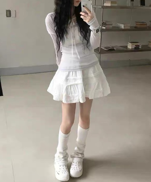 CELENA BEATS(セレナビーツ)の「リボンネック ドット柄 シアー レイヤード トップス(Tシャツ/カットソー・レディース・ブラック/ホワイト・FREE)」の8枚目の写真