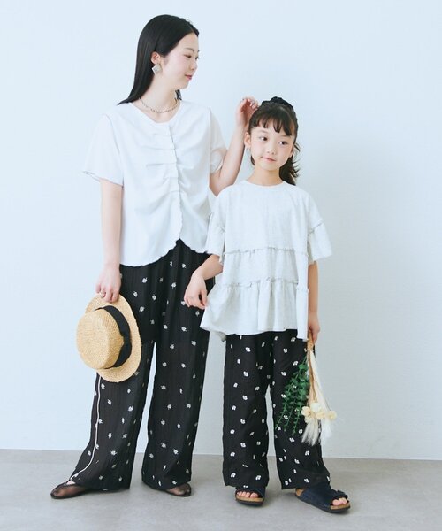 CIAOPANIC TYPY(チャオパニックティピー)の「【KIDS】フラワー刺繍パイピングパンツ(親子おそろい対応):100~150cm(その他パンツ・キッズ・オフホワイト/ブラック・MEDIUM/XX-LARGE/SMALL/LARGE/X-LARGE)」の13枚目の写真