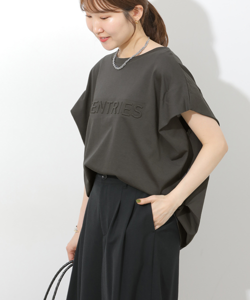 JOURNAL STANDARD relume(ジャーナルスタンダード レリューム)の「エンボスロゴフレンチスリーブTシャツ(Tシャツ/カットソー・レディース・チャコールグレー/ホワイト・FREE)」の8枚目の写真