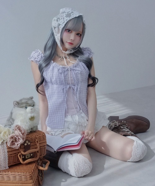 Diable baiser（ディアブルベーゼ）の「チェック柄 フロントリボン キャミドッキング シャツ / レイヤード風 ボレロ風 短丈（シャツ/ブラウス・レディース・ブラック/サックスブルー/ラベンダー・FREE）」の6枚目の写真