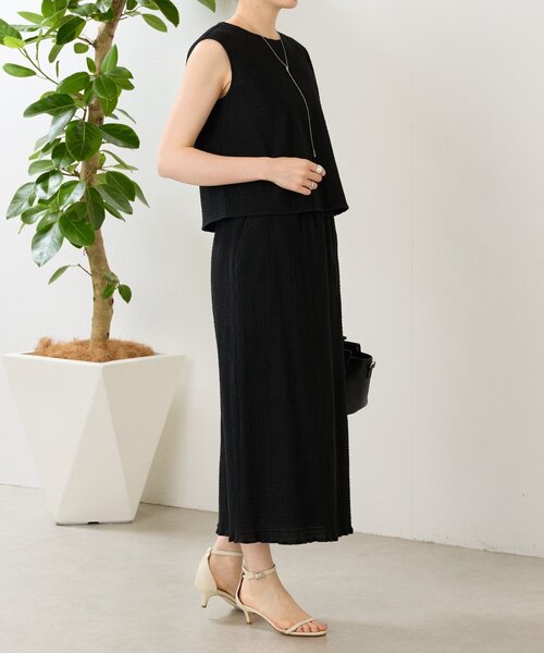 BEARDSLEY(ビアズリー)の「シャーリングジャガードノースリブラウス《15 quinze》【セットアップ】(シャツ/ブラウス・レディース・ブラック/ベージュ・FREE)」の10枚目の写真