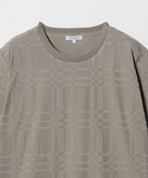 A DAY IN THE LIFE UNITED ARROWS(アデイインザライフユナイテッドアローズ)の「リンクス チェック ジャスト カットソー<A DAY IN THE LIFE>(Tシャツ/カットソー・メンズ・ベージュ/ネイビー/ホワイト・M/S/L)」の6枚目の写真