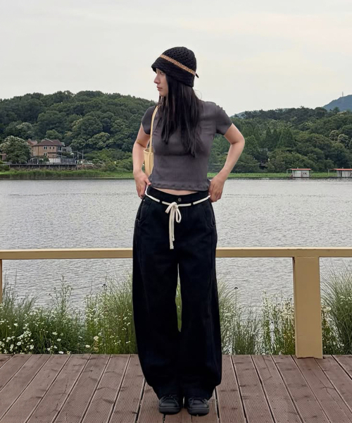 KNITTED(ニッティド)の「アウトストリングカーブドコットンバルーンパンツBLACK(その他パンツ・メンズ・その他・MEDIUM/LARGE/X-LARGE)」の8枚目の写真