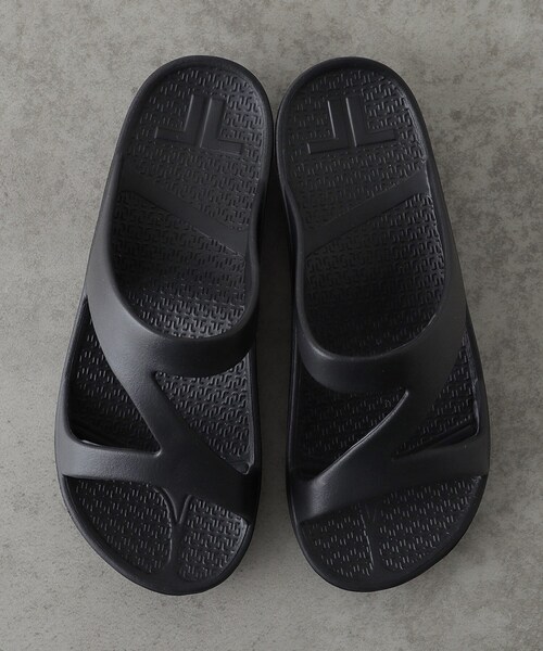 GALLEST(ギャレスト)の「【TELIC】Z-STRAP(サンダル・レディース・ホワイト系/ブラック・35/45)」の6枚目の写真