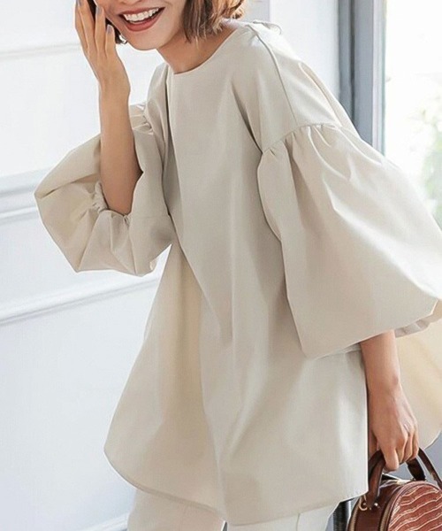 Flugge（フラッジー）の「ボリュームスリーブブラウス（シャツ/ブラウス・レディース・ブラック/アイボリー・LARGE/MEDIUM）」の2枚目の写真