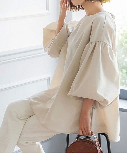 Flugge（フラッジー）の「ボリュームスリーブブラウス（シャツ/ブラウス・レディース・ブラック/アイボリー・LARGE/MEDIUM）」の5枚目の写真