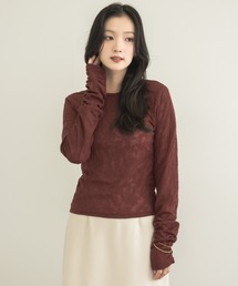 【後ろ姿まで美しい余韻を。】バックオープンシャーリングレーストップス