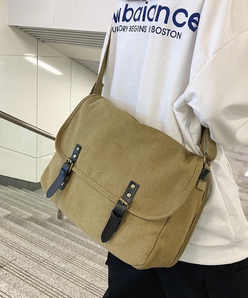 boemy(ボエミー)の「キャンバスメッセンジャー ショルダーバッグ(ショルダーバッグ・レディース・ブラウン/ブラック・FREE)」の9枚目の写真