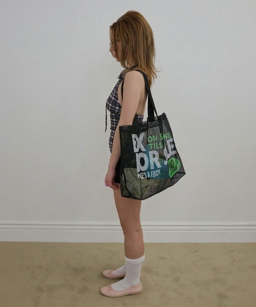 SCULPTOR(スカルプター)の「Summer Mart Bag(ショルダーバッグ・レディース・ホワイト/ブラック・FREE)」の6枚目の写真