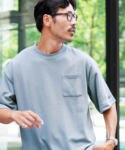 jiggys shop(ジギーズショップ)の「吸水速乾 COOLMAX ポケット付き オーバーサイズ Tシャツ(Tシャツ/カットソー・メンズ・オートミール/ベージュ系その他/ブルー系その他/ホワイト/ブラック/ネイビー/ピンクベージュ/スミクロ・MEDIUM/LARGE/X-LARGE)」の2枚目の写真