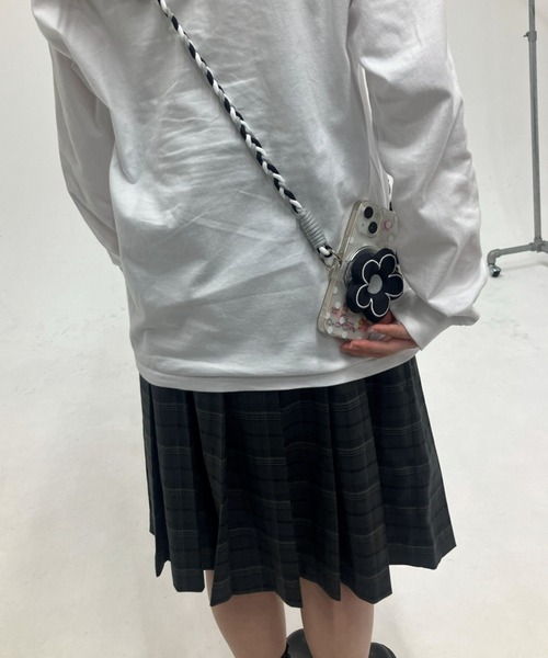 .KOM(ドットコム)の「A'GEM/9 × .kom 『.KOM/ドットケーオーエム』スマホデザインストラップ(キーホルダー・レディース・B/C/A・FREE)」の18枚目の写真