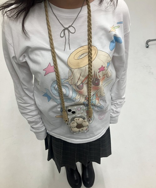.KOM(ドットコム)の「A'GEM/9 × .kom 『.KOM/ドットケーオーエム』スマホデザインストラップ(キーホルダー・レディース・B/C/A・FREE)」の4枚目の写真