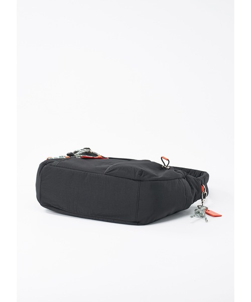 VEGE(ベジ)の「VEGE Everything Bag(ショルダーバッグ・レディース・ブラック/カーキ/グレー・FREE)」の9枚目の写真