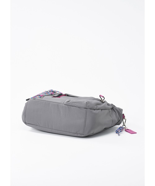VEGE(ベジ)の「VEGE Everything Bag(ショルダーバッグ・レディース・ブラック/カーキ/グレー・FREE)」の14枚目の写真