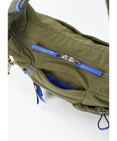 VEGE(ベジ)の「VEGE Everything Bag(ショルダーバッグ・レディース・ブラック/カーキ/グレー・FREE)」の22枚目の写真