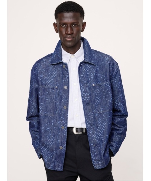 Banana Republic(バナナリパブリック)の「リラックスフィット イタリアン プリント デニムシャツ(シャツ/ブラウス・メンズ・インディゴブルー・S/M/L/XL)」の1枚目の写真