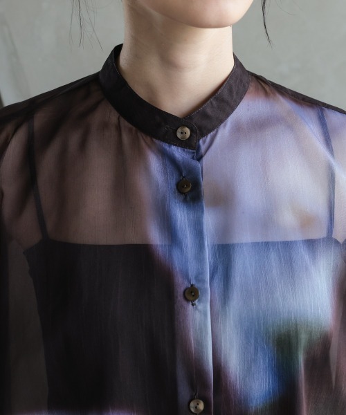 Callarus（カラルス）の「花柄プリントシアーシャツ［Callarus］（シャツ/ブラウス・レディース・ブラウン系・LL/L/M/S）」の22枚目の写真
