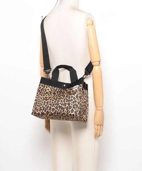 Drifter(ドリフター)の「<Drifter> FAIRPORT MEDIUM TOTE / フェアポート ミディアム トート(ハンドバッグ・レディース・ブラウン系/ブラック・1)」の6枚目の写真
