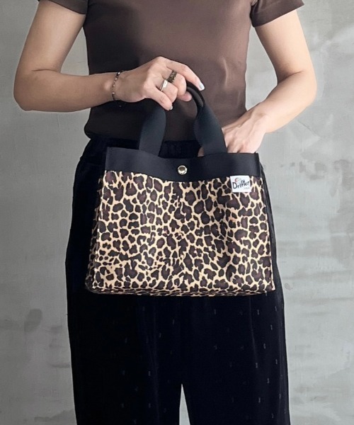 Drifter(ドリフター)の「<Drifter> FAIRPORT MEDIUM TOTE / フェアポート ミディアム トート(ハンドバッグ・レディース・ブラウン系/ブラック・1)」の1枚目の写真