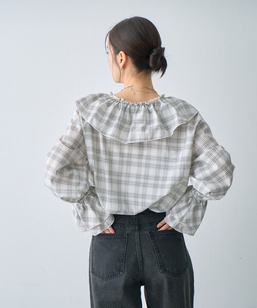 CIAOPANIC TYPY(チャオパニックティピー)の「∴【前後2way】深Vアソートチェックラッフルブラウス(シャツ/ブラウス・レディース・ホワイト/ブラック/ブラウン/グリーン・ONE SIZE)」の9枚目の写真