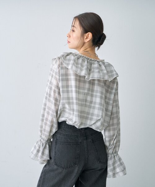 CIAOPANIC TYPY(チャオパニックティピー)の「∴【前後2way】深Vアソートチェックラッフルブラウス(シャツ/ブラウス・レディース・ホワイト/ブラック/ブラウン/グリーン・ONE SIZE)」の11枚目の写真