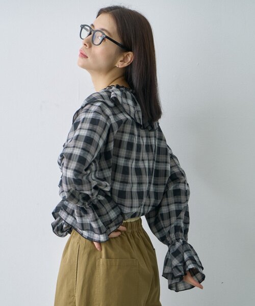 CIAOPANIC TYPY(チャオパニックティピー)の「∴【前後2way】深Vアソートチェックラッフルブラウス(シャツ/ブラウス・レディース・ホワイト/ブラック/ブラウン/グリーン・ONE SIZE)」の16枚目の写真
