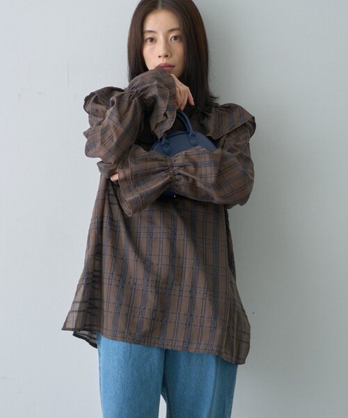 CIAOPANIC TYPY(チャオパニックティピー)の「∴【前後2way】深Vアソートチェックラッフルブラウス(シャツ/ブラウス・レディース・ホワイト/ブラック/ブラウン/グリーン・ONE SIZE)」の21枚目の写真