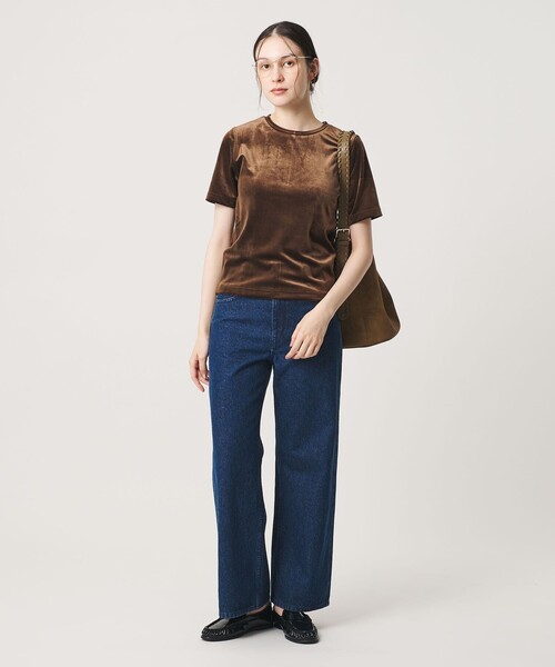 BEAUTY&YOUTH UNITED ARROWS（ビューティーアンドユースユナイテッドアローズ）の「ベロア コンパクト ショートスリーブTシャツ（Tシャツ/カットソー・レディース・ライトブルー/ブラック/ダークブラウン・FREE）」の5枚目の写真