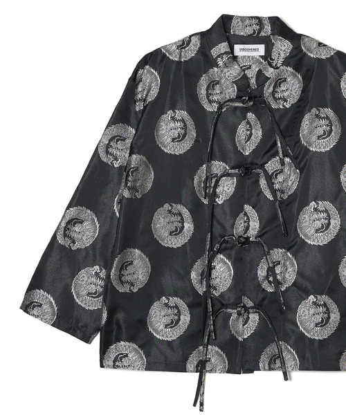 DISCOVERED（ディスカバード）の「DRAGON JB CHINA SHIRT（ブルゾン・メンズ・レッド/ブラック・3/1）」の3枚目の写真