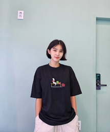 終末の蛇ウォーターメロングラフィック半袖Tシャツ (ブラック)
