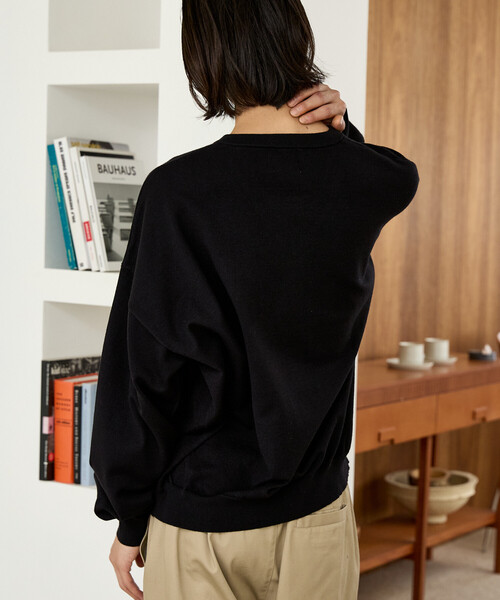 MARY QUANT（マリークワント）の「MARY QUANT × PUBLUX/マリークワント <ユニセックス>別注 レイヤード ロゴ ニット　限定展開（ニット/セーター・メンズ・ブラウン/グレー/ブラック・SMALL/LARGE/MEDIUM）」の21枚目の写真