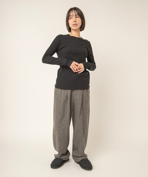 RNA-N(アールエヌエーエヌ)の「M2734 マシュマロタッチクルーT(Tシャツ/カットソー・レディース・キナリ/グレー/ブラック/オフホワイト・FREE)」の14枚目の写真