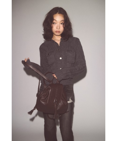 LAGUA GEM(ラグアジェム)の「CABLE BUTTON KNIT トップス(ニット/セーター・レディース・グレー/ネイビー/ブラック・FREE)」の5枚目の写真