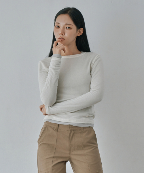 WAARFORWOMAN(ワール・フォー・ウーマン)の「WT-96 マイルドカシミヤTシャツ_アイボリー(Tシャツ/カットソー・レディース・その他・FREE)」の2枚目の写真